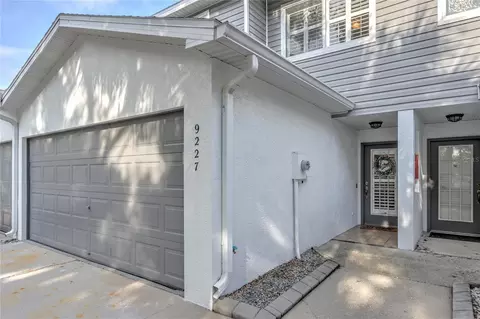 9227 Jakes Path, Largo, FL 33771