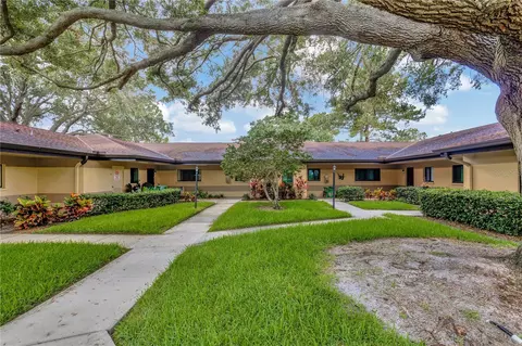 2677 Sabal Springs Cir #D103, Clearwater, FL 33761