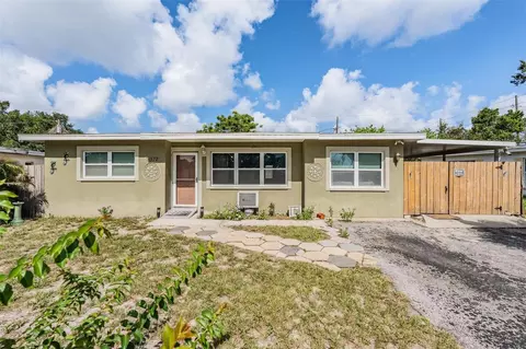 9372 88th Way, Seminole, FL 33777