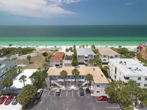 2110 Gulf Blvd #2, Indian Rocks Beach, FL 33785