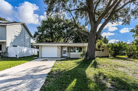 10240 62nd Cir, Seminole, FL 33772