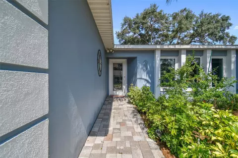 347 Cherry Laurel Dr, Palm Harbor, FL 34683