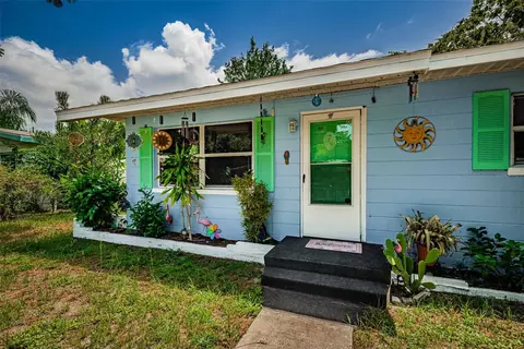 1814 53rd St S, Gulfport, FL 33707
