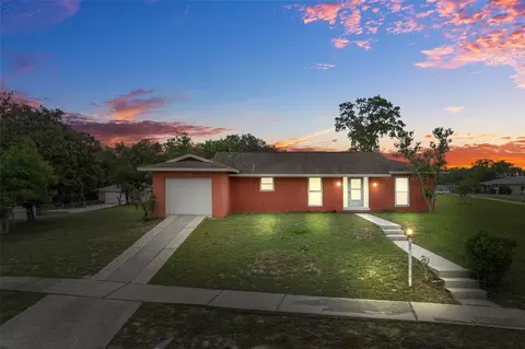 1302 Salem Ct, Spring Hill, FL 34606