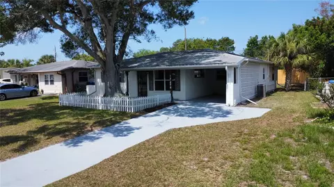 12316 105th St, Largo, FL 33773