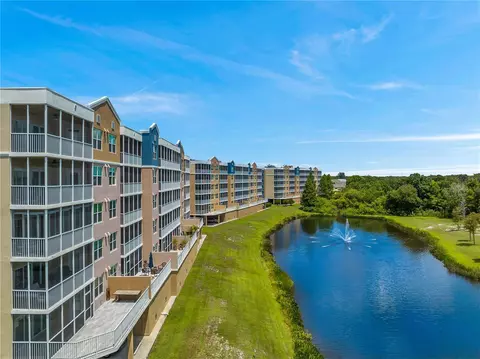 960 Starkey Rd #7406, Largo, FL 33771