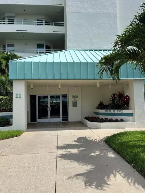 7979 Sailboat Key Blvd S #604, South Pasadena, FL 33707