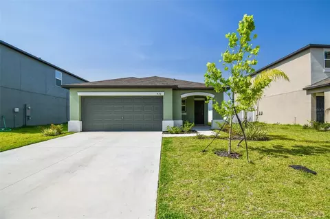 420 Royal Empress Dr, Ruskin, FL 33570