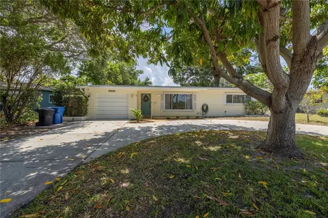 2531 52nd St N, Saint Petersburg, FL 33710