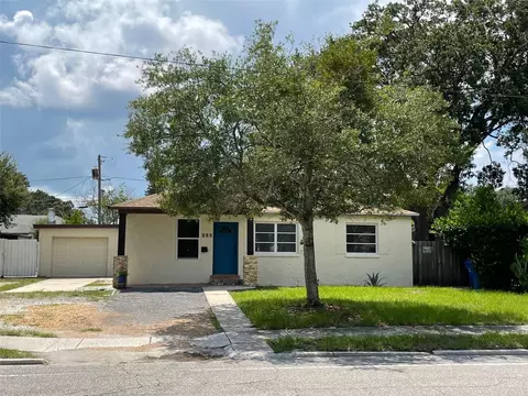 337 37th St S, Saint Petersburg, FL 33711