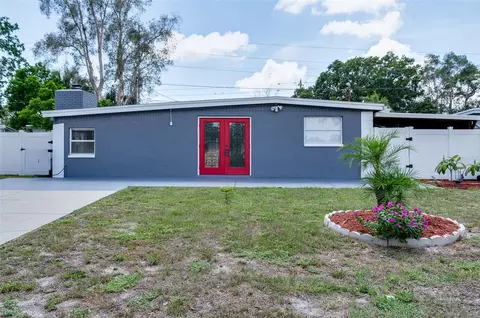 9262 88th Way, Seminole, FL 33777