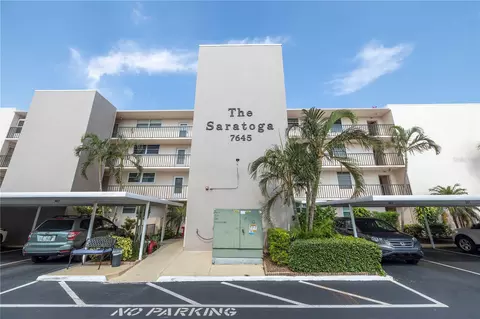 7645 Sun Island Dr S #105, South Pasadena, FL 33707