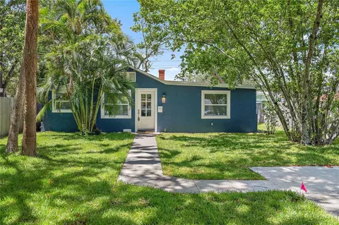 5537 Dartmouth Ave N, Saint Petersburg, FL 33710