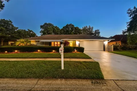 13105 Cimarron Cir N, Largo, FL 33774