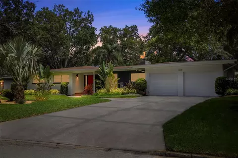 1238 43rd Ave N, Saint Petersburg, FL 33703