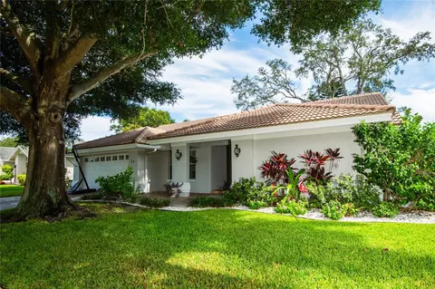 24 Ridgecroft Ln, Safety Harbor, FL 34695