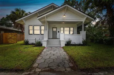 2527 Highland St S, Saint Petersburg, FL 33705
