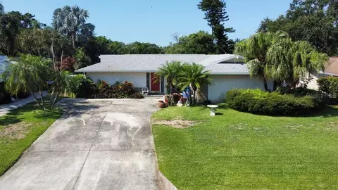 1730 Georgia Ave NE, Saint Petersburg, FL 33703