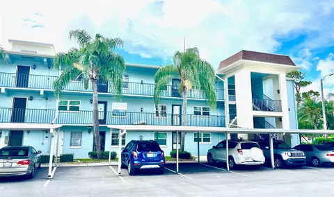 1430 Heather Ridge Blvd #206, Dunedin, FL 34698