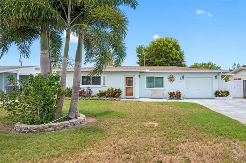 10896 114th Pl, Seminole, FL 33778