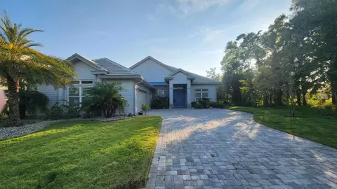 24 Cortes Ct, Palm Coast, FL 32137