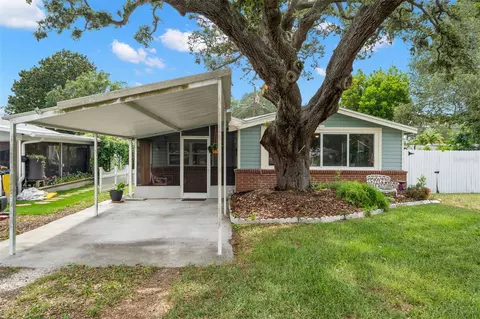 1356 Friend Ave, Clearwater, FL 33756