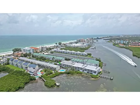 19811 Gulf Blvd #402, Indian Shores, FL 33785