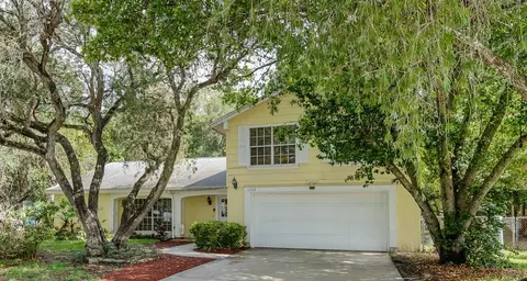 1267 Royal Oak Dr, Dunedin, FL 34698