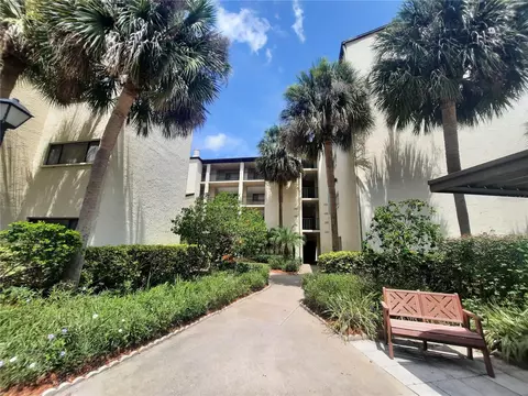 700 Starkey Rd #1134, Largo, FL 33771
