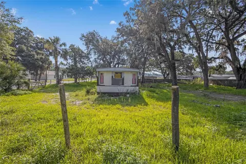 37008 Patchoosa Ave, Dade City, FL 33523