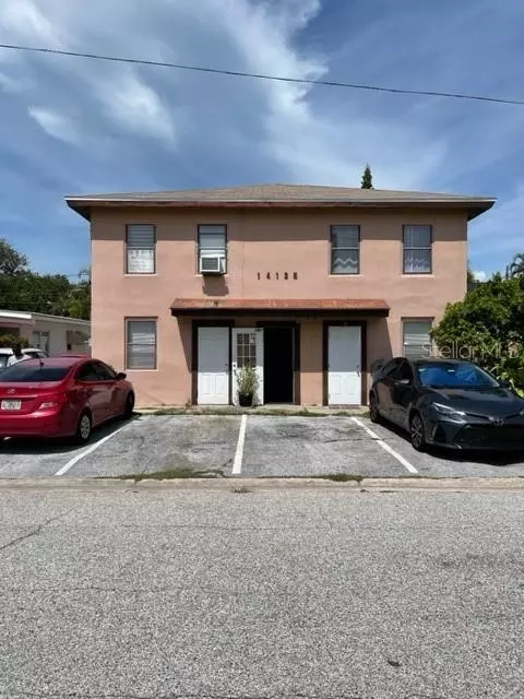 14135 Palm St, Madeira Beach, FL 33708