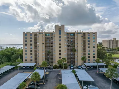 2616 Cove Cay Dr #802, Clearwater, FL 33760
