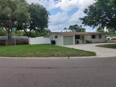 7585 17th Ln N, Saint Petersburg, FL 33702