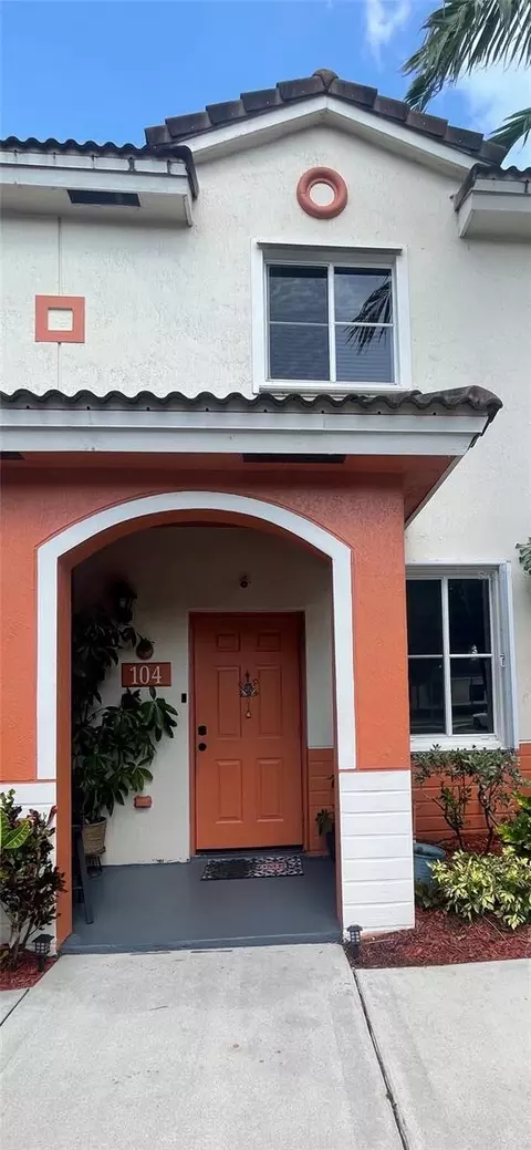 17331 NW 7th Ave #104, Miami, FL 33169