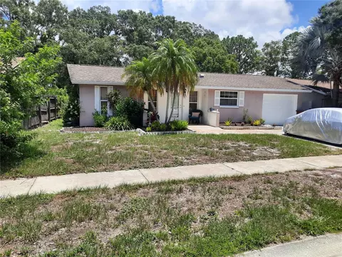 2021 Whitney Dr, Clearwater, FL 33760