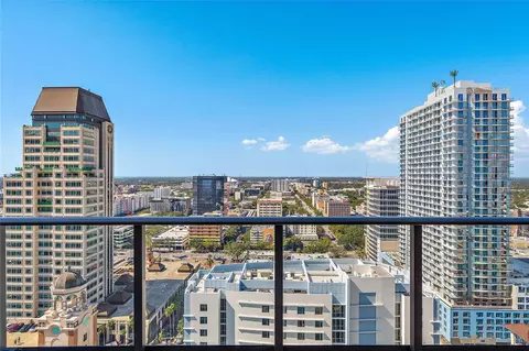 100 1st Ave N #2507, Saint Petersburg, FL 33701