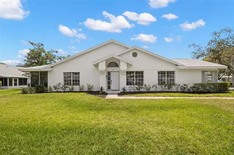 4131 Castlewood Dr, Holiday, FL 34691