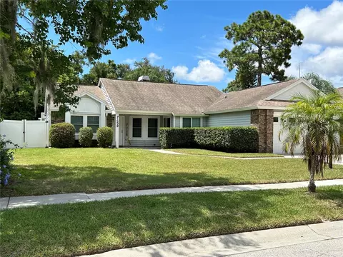 7459 Swan Lake Dr, New Port Richey, FL 34655