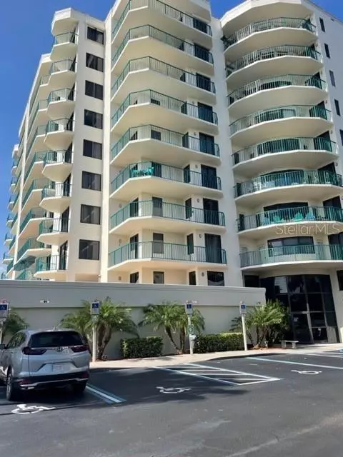 670 Island Way #801, Clearwater Beach, FL 33767