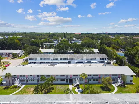 5876 21st St N #19, Saint Petersburg, FL 33714
