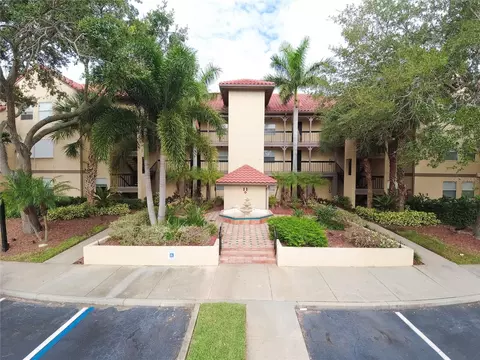 2400 Feather Sound Dr #1128, Clearwater, FL 33762