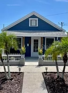 315 Hope St, Tarpon Springs, FL 34689