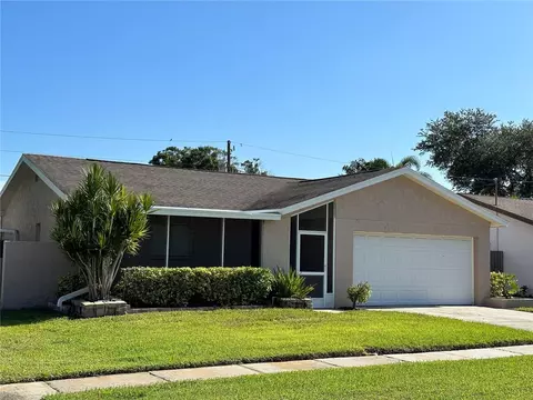 5703 103rd Ave N, Pinellas Park, FL 33782