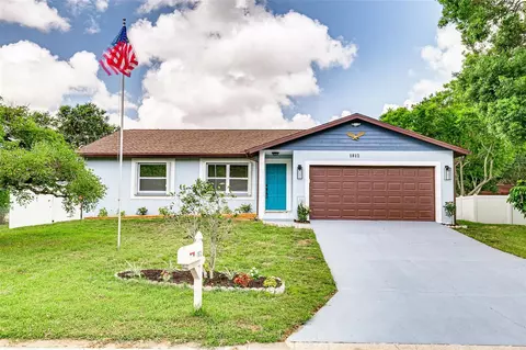1812 Cardinal Dr, Clearwater, FL 33759