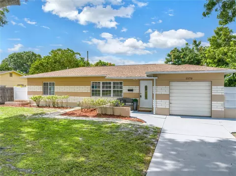 1570 63rd Ave N, Saint Petersburg, FL 33702