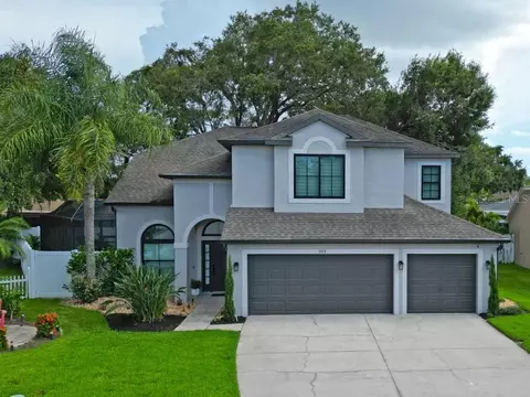 3050 Oakbrook Cir, Clearwater, FL 33759