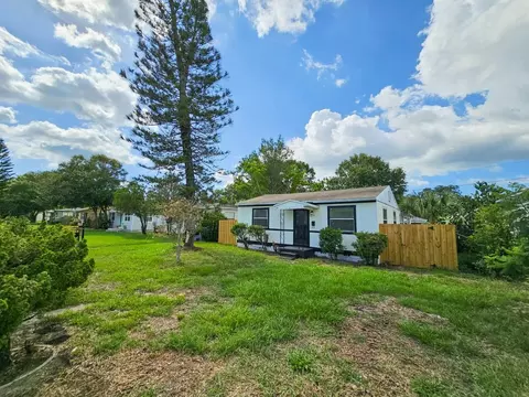 1219 54th Ave N, Saint Petersburg, FL 33703