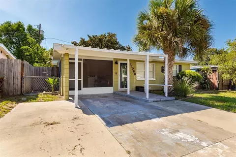 11760 104th St, Largo, FL 33773