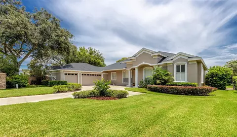 202 Highland Woods Dr, Safety Harbor, FL 34695