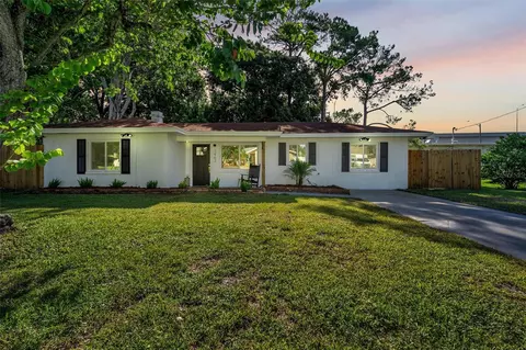 1463 Laconia Dr E, Clearwater, FL 33764